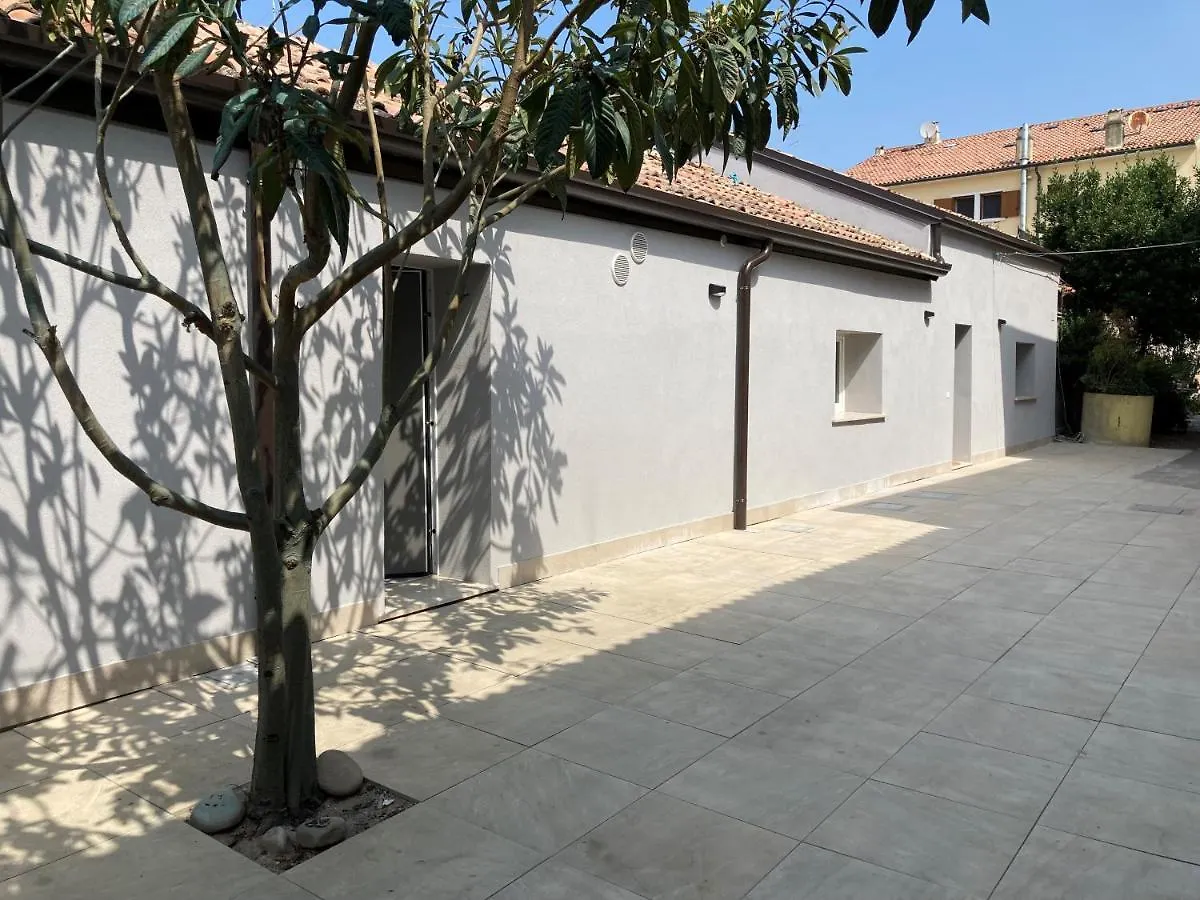 Al Ruderino Hotel Comacchio 0*,